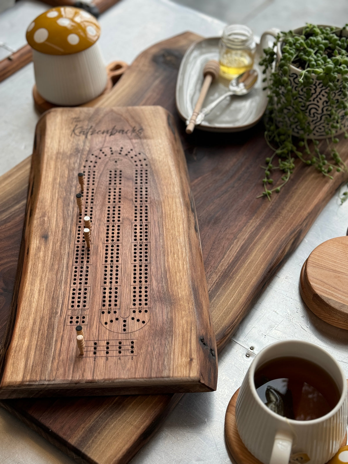 Personalized Custom Live Edge Cribbage Board, Maple or Black Walnut Crib Boards with Live Edge Design, Rustic Game Board with Peg Storage, Custom Engraved Gifts, Fun Family Game