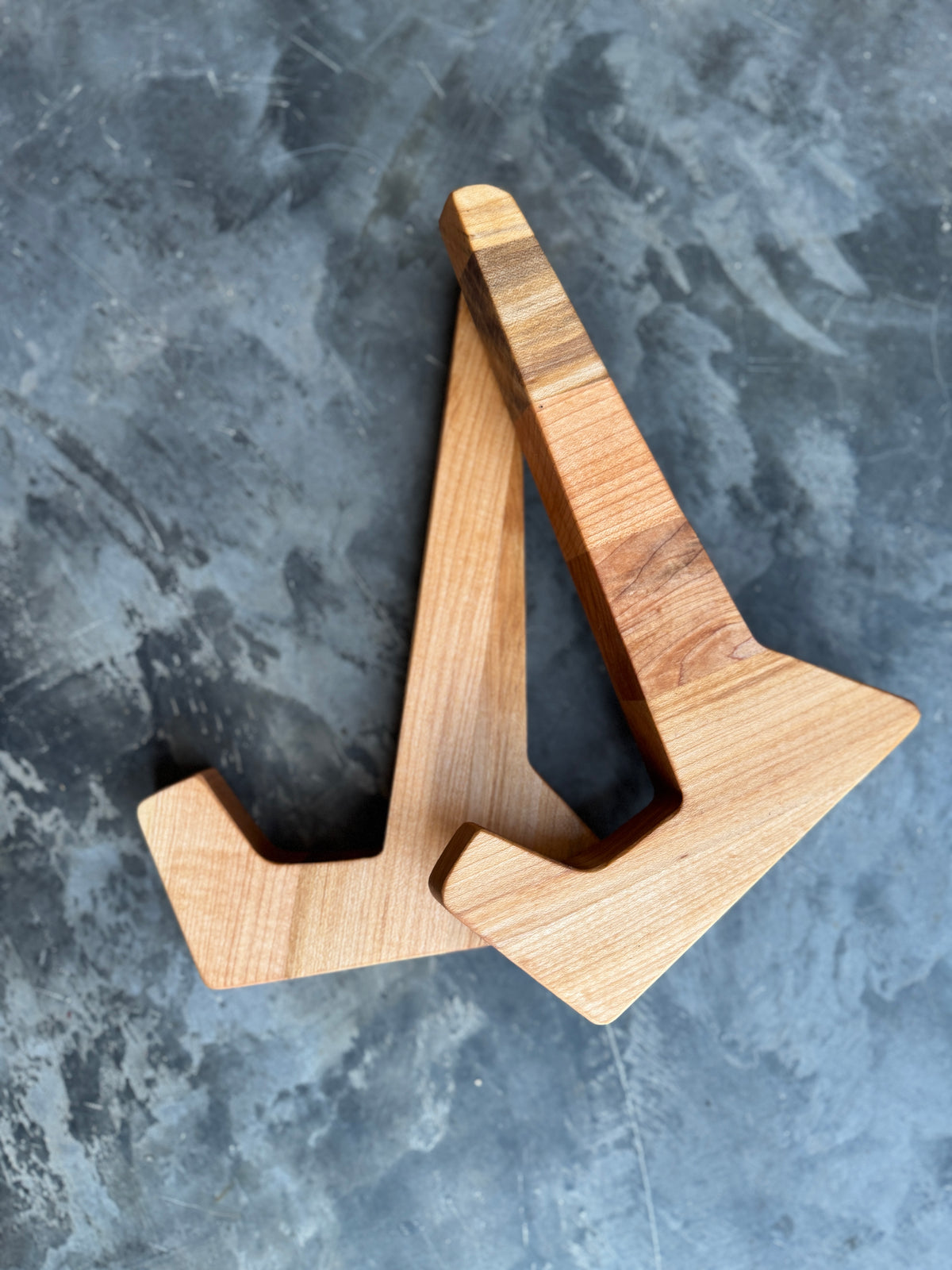 Wood Cutting Board Display Stand, Wooden Charcuterie Board Feet