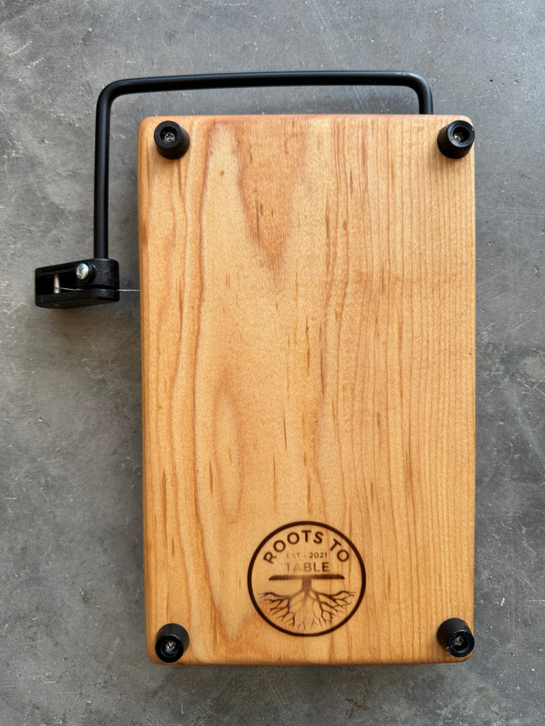 Personalized Cheese Slicer with Wire Cutter, Cheese Cutting  Board, in Maple or Walnut